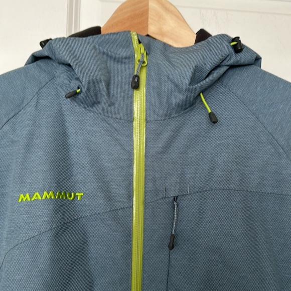 MAMMUT Drytech hooded jacket - Picture 2 of 12